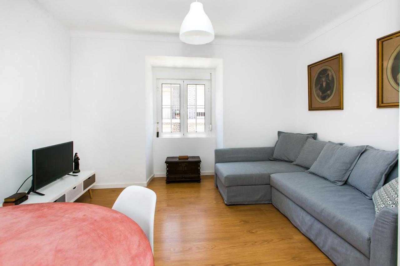 Belem! Charming 2 Bedroom Apartment W Terrace, Wifi & Free Street Parking Lisboa Eksteriør billede